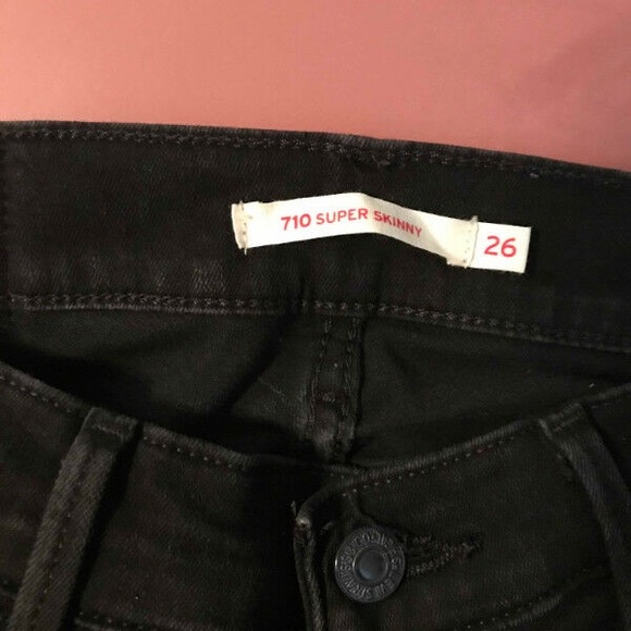 Levis Brand New Womens Skinny Jeans size 26 - Picture 3 of 3